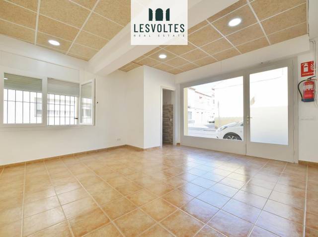 Local comercial en Alquiler en De Migdia en Centre