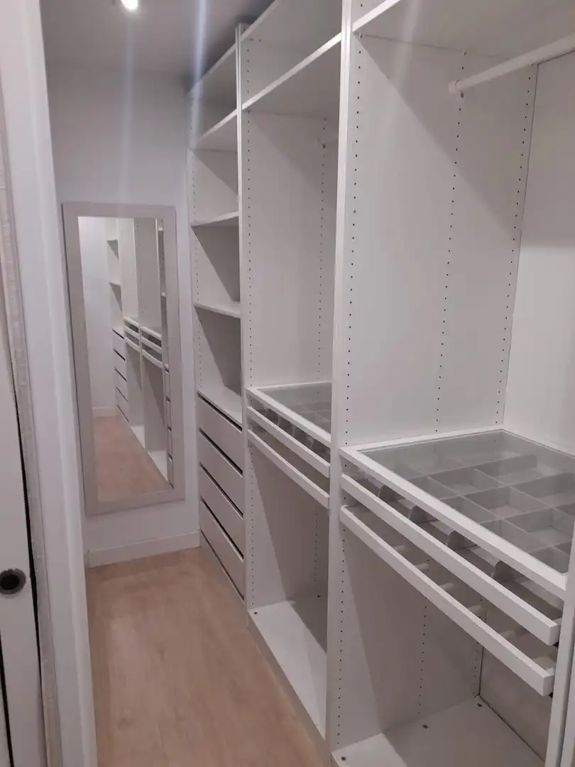 Piso en venta en Oviedo  con Calefacción y Amueblado