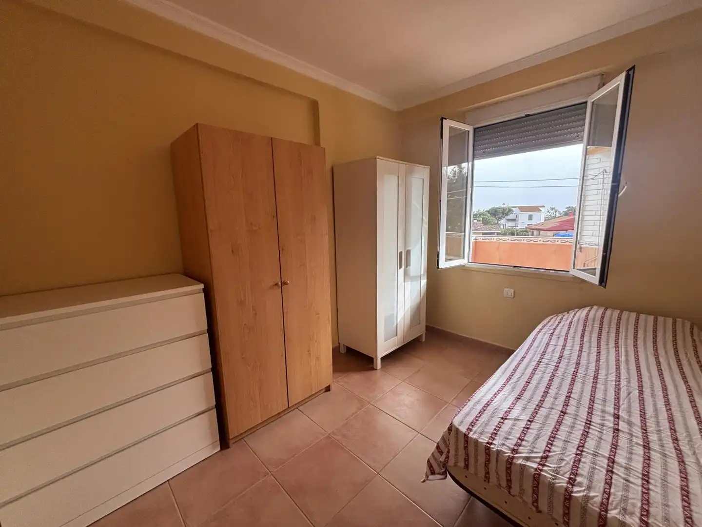 Habitación de Piso en venta en El Portil con Terraza y Piscina