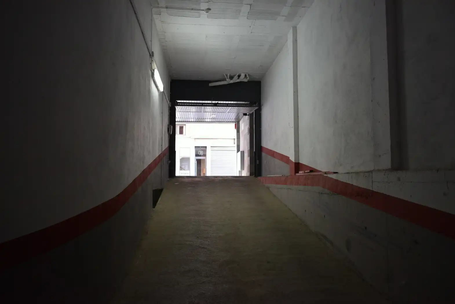 Aparcament amb ascensor en venda a Simeon Pons, imagen 9