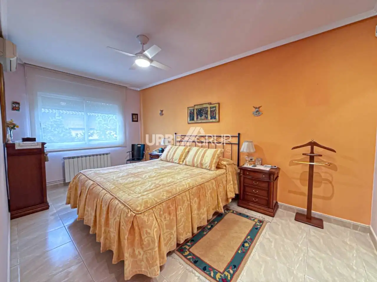 Habitación de Casa o chalet en venta en Martorell con Aire acondicionado, Calefacción y Terraza