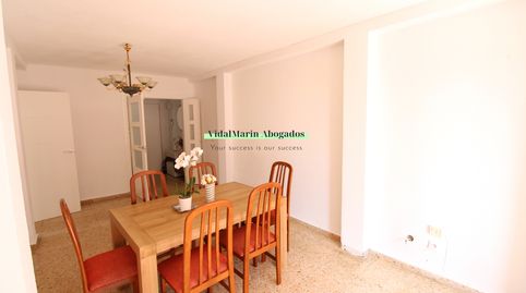 Foto 3 de Piso en venta en Carrer Francisco Giner de Los Ríos, Carolinas Altas, Alicante / Alacant