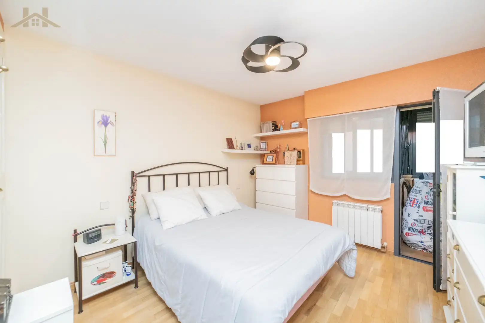 Bedroom of Flat for sale in Móstoles  with Air Conditioner, Heating and Terrace