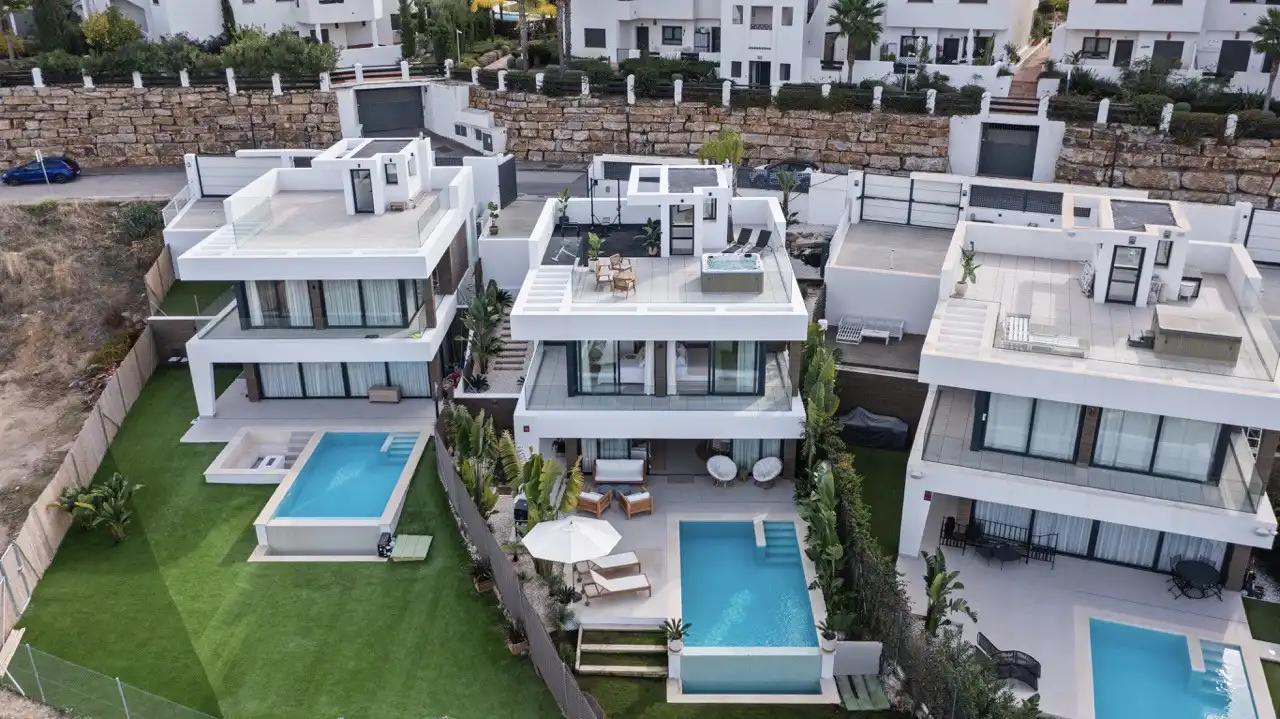 Casa con terrazza in vendita a Selwo, imagen 2