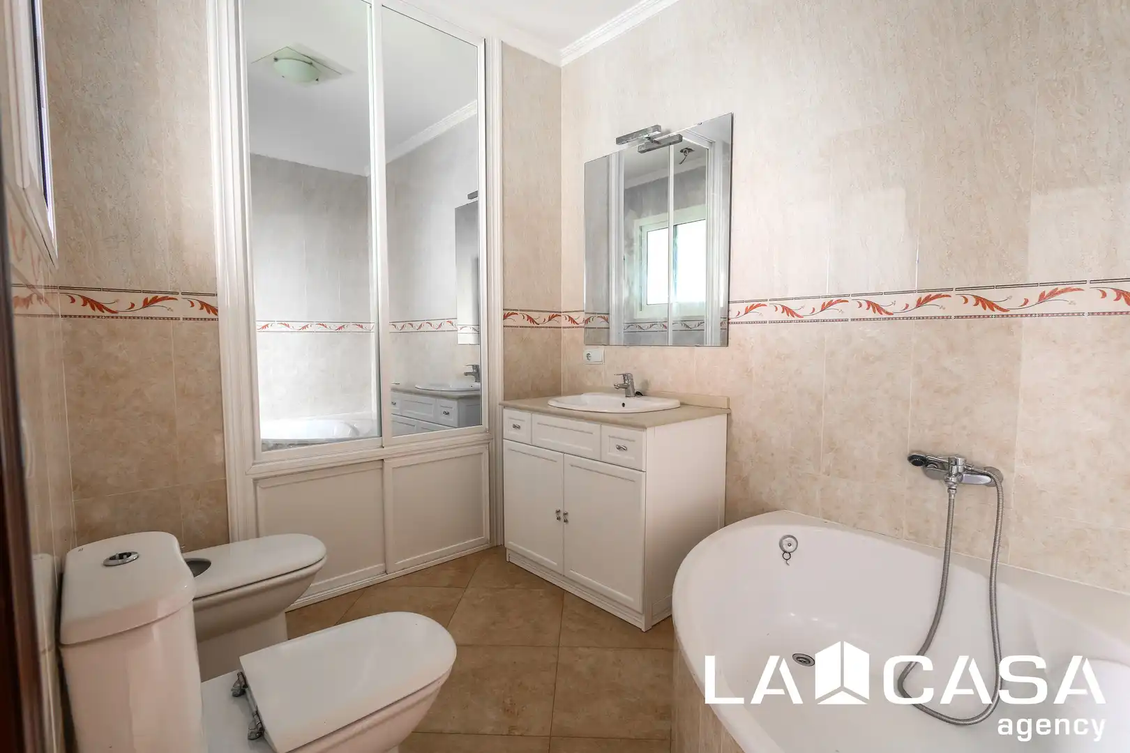 Baño de Piso en venta en Estepa con Aire acondicionado