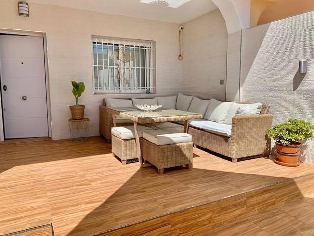 Casa adosada en Venta en Calle Secuoya, 3 en La Palma