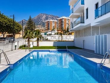 Pis amb piscina en venda a San Carlos