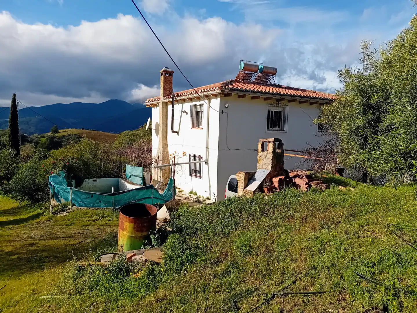 Casa rústica amb jardí en venda a Alozaina, imagen 3