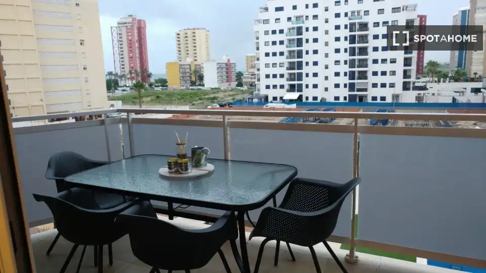 Appartement avec terrasse à louer à Platja de la Pobla de Farnals