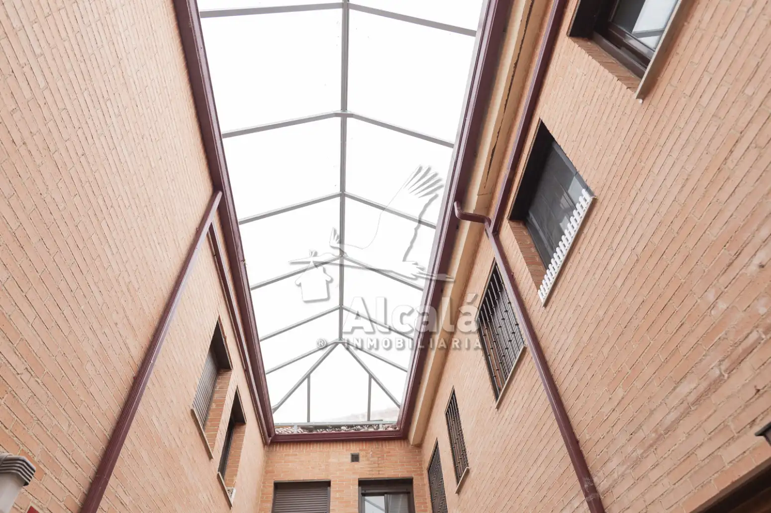 Vista exterior de Pis en venda en Pozo de Guadalajara amb Aire condicionat, Calefacció i Terrassa