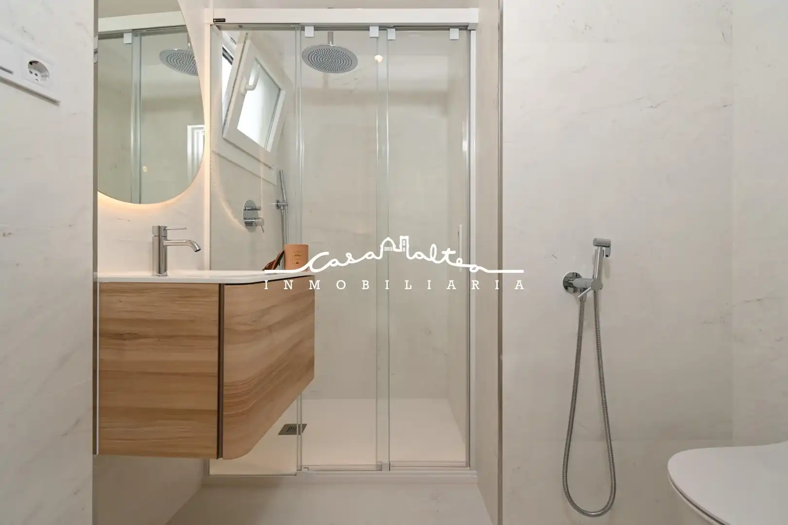 Penthouse with lift for sale in COLON, imagen 35