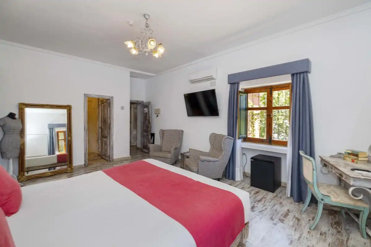 Habitación de Casa o chalet en venta en Torremolinos con Aire acondicionado, Calefacción y Jardín privado