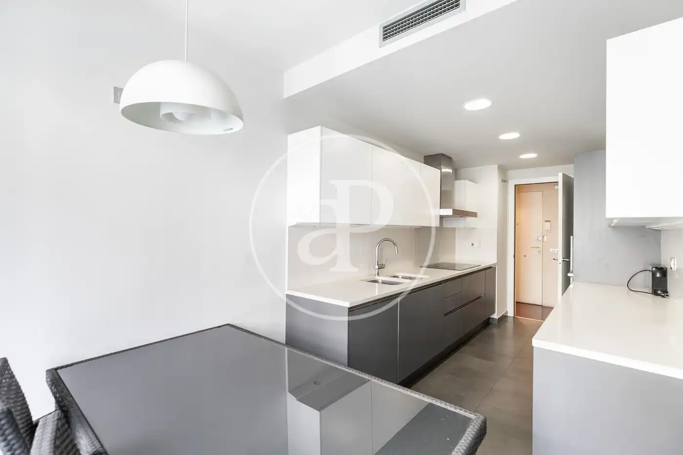 Kitchen of Flat for sale in Barcelona  with Air Conditioner, Heating and Terrace