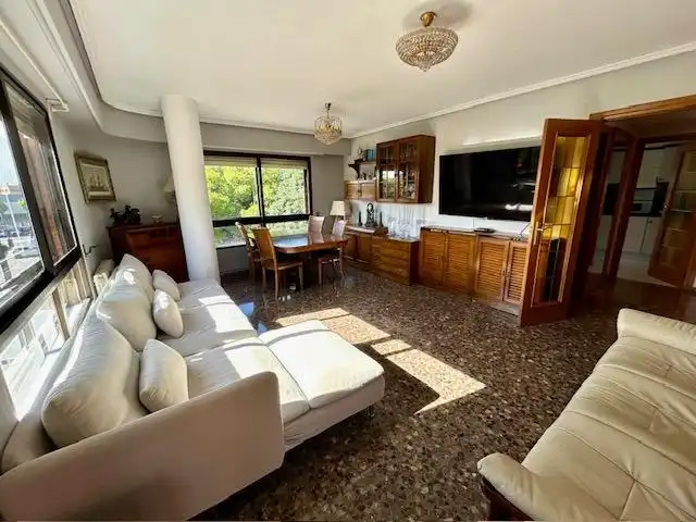 Sala d'estar de Pis en venda en  Valencia Capital amb Aire condicionat i Balcó