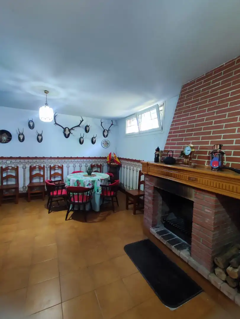 Esszimmer von Haus oder Chalet zum Verkauf in Plasencia mit Heizung, Privatgarten und Terrasse
