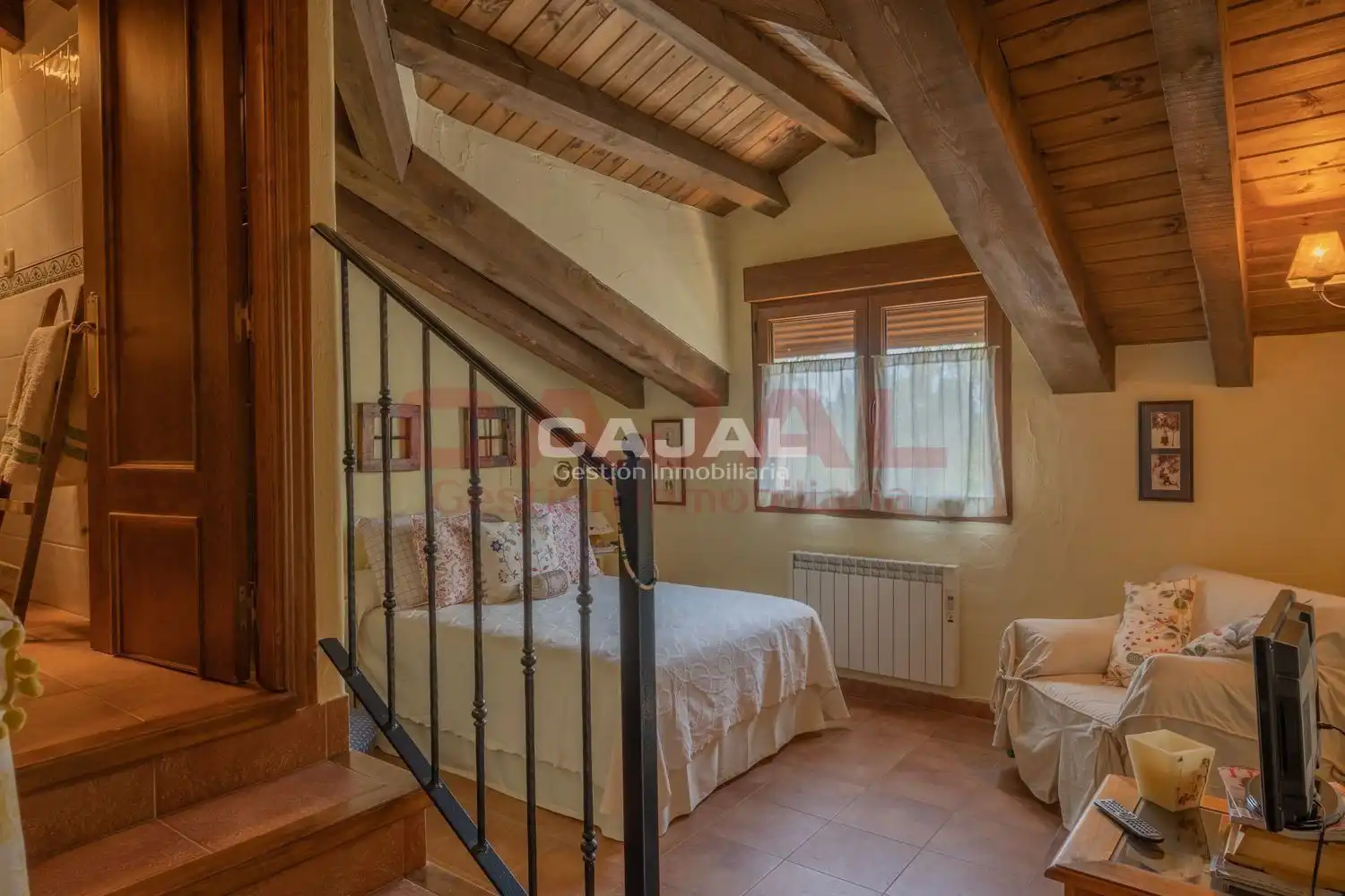 Habitación de Dúplex en venta en Grajera con Calefacción