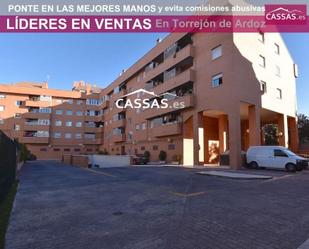 Exterior view of Flat for sale in Torrejón de Ardoz  with Air Conditioner and Terrace