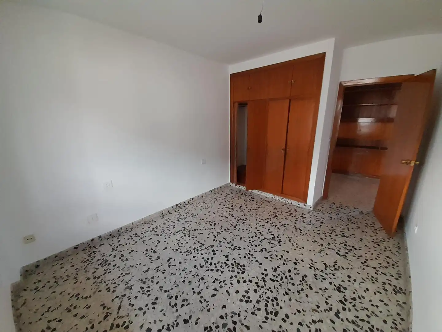 Piso en venta en Ponferrada con Calefacción, Terraza y Trastero