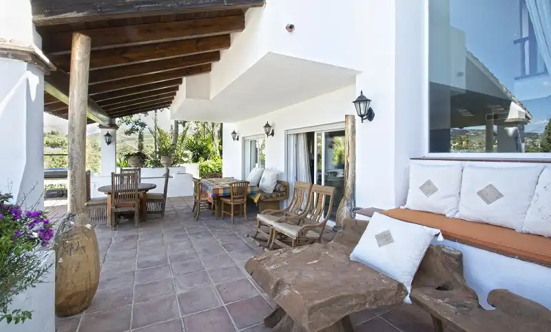 Detached house with pool for sale in Nueva Andalucía, imagen 15