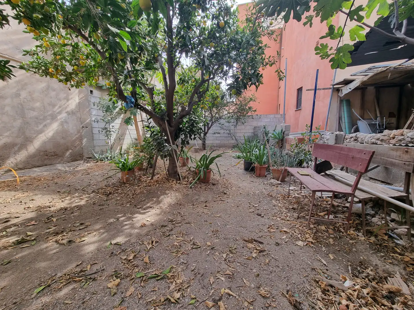 Jardí de Casa o xalet en venda en Almería amb Jardí privat, Terrassa i Moblat