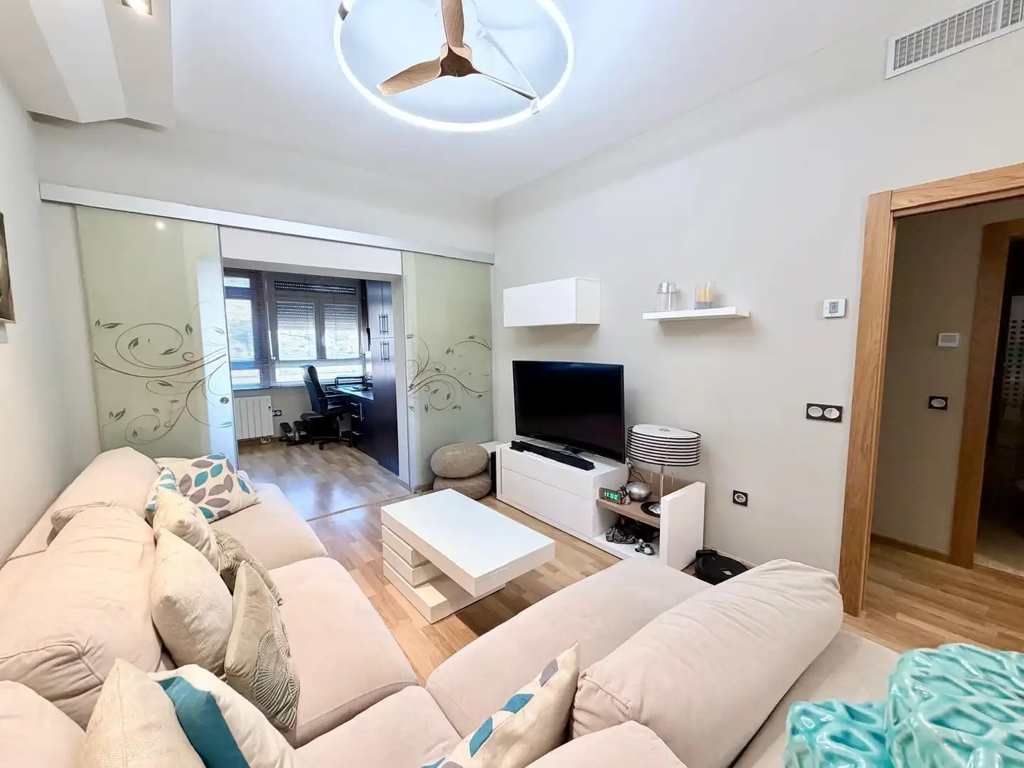 Living room of Attic for rent in Aguadulce