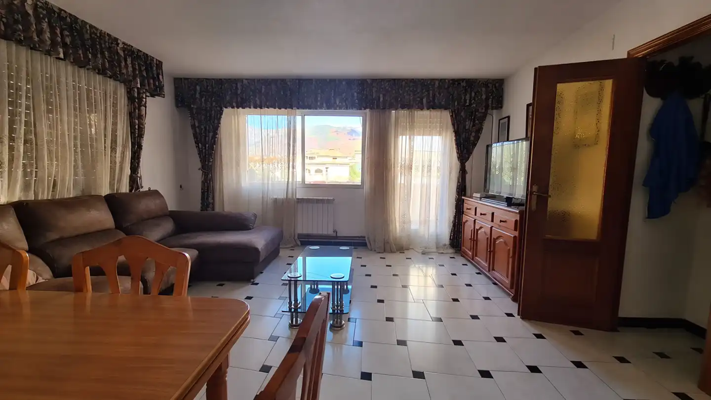 Sala de estar de Dúplex en venta en La Adrada , Ávila