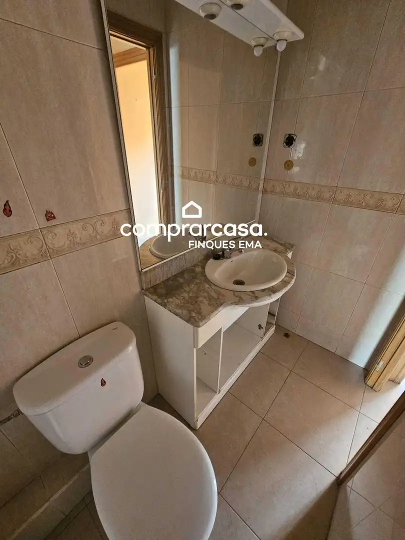 Baño de Dúplex en venta en Mollet del Vallès con Balcón
