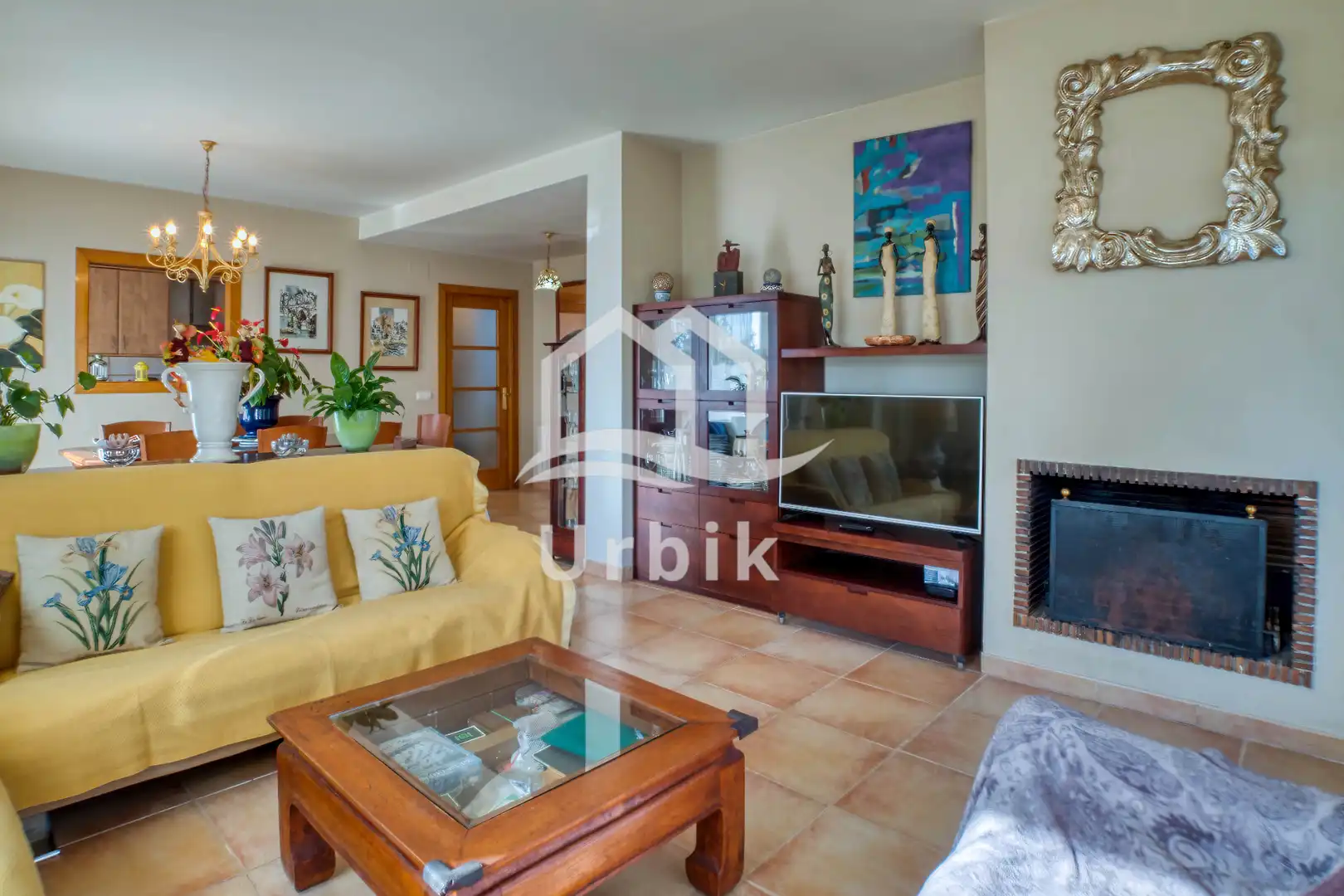 Sala d'estar de Casa o xalet en venda en Santa Cristina d'Aro amb Calefacció i Jardí privat