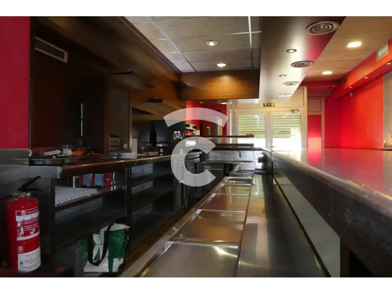 Local comercial en traspaso en Calle Angel Guimerà, imagen 2