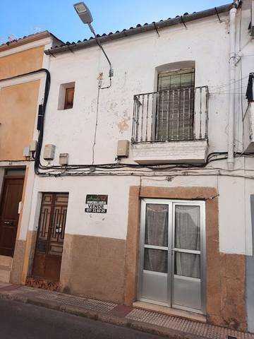 Casa-chalet en Venta en Calle San Gregorio, 24 en Arroyo de la Luz