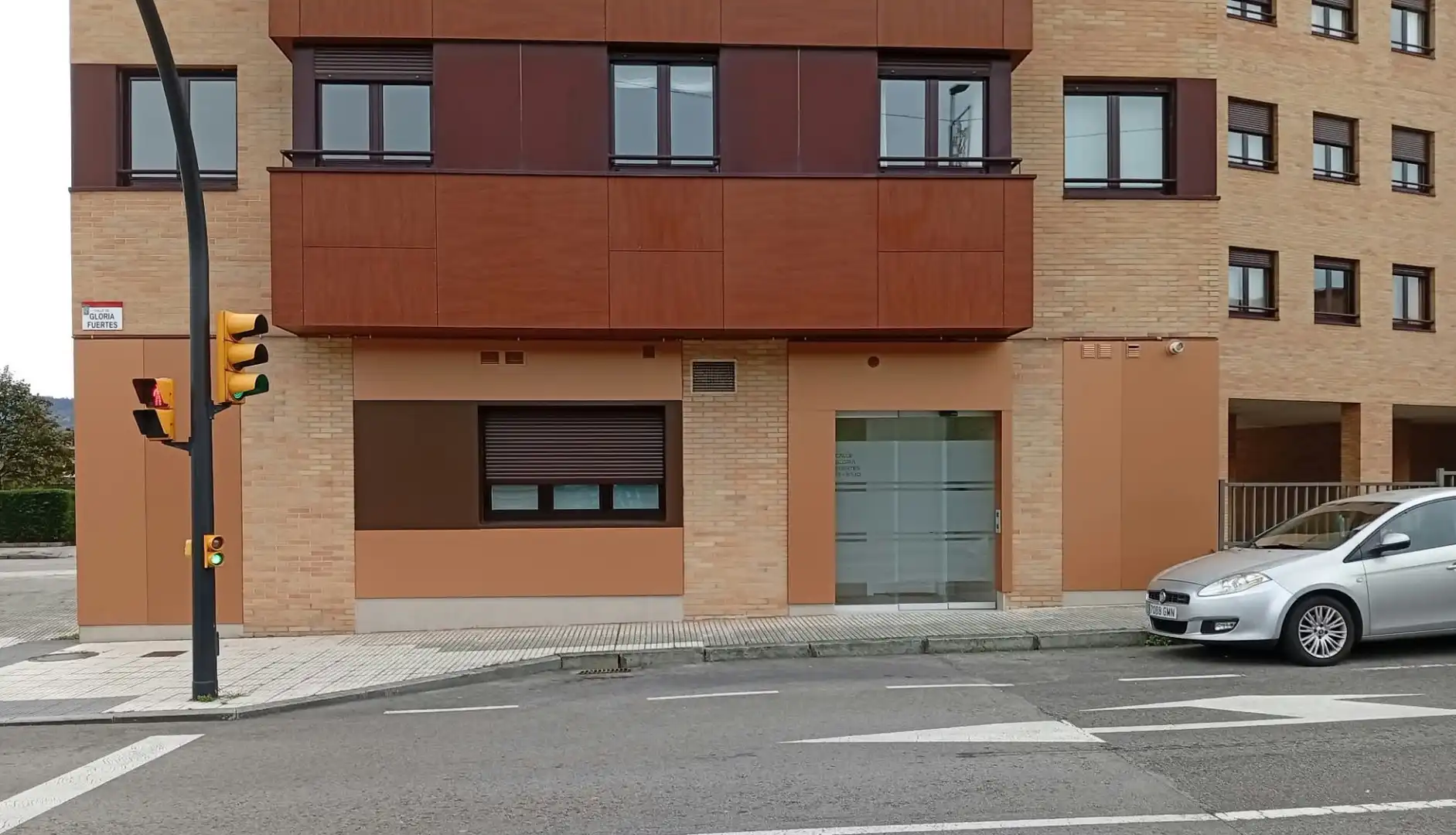 Außenansicht von Wohnungen zum Verkauf in Gijón  mit Heizung, Ofen und Waschmaschine