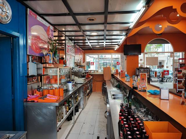 Local comercial en Alquiler en Rúa de Pizarro en Plaza España - Corte Inglés