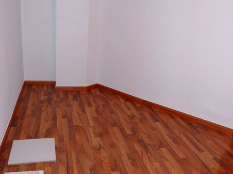 Habitación de Trastero de alquiler en  Huesca Capital