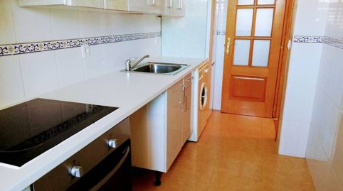 Foto 5 de Piso en venta en Camino Villalonquejar, Barriada Yagüe, Burgos Capital