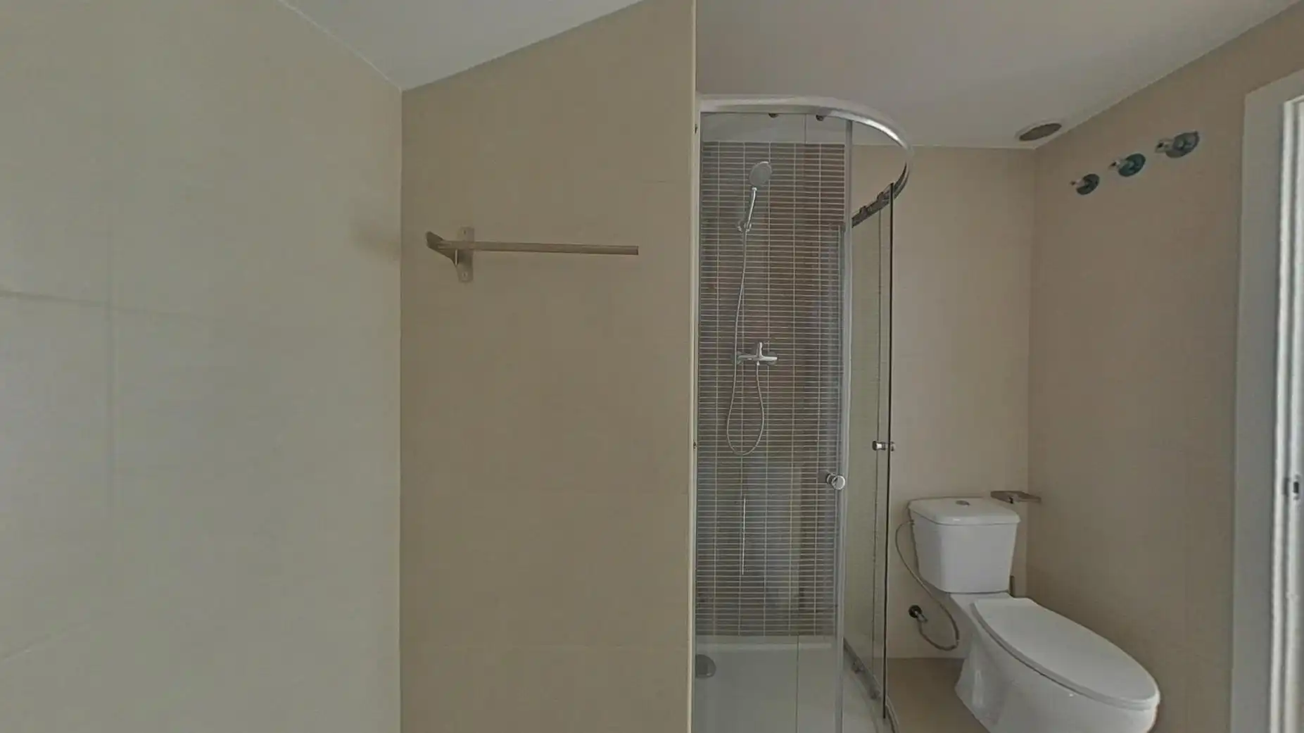 Piso en venta en Av Abat Marcet, Zona Esportiva