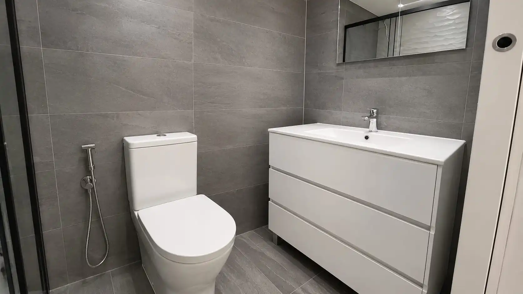 Baño de Piso en venta en Valle de Mena con Parquet, Amueblado y Horno