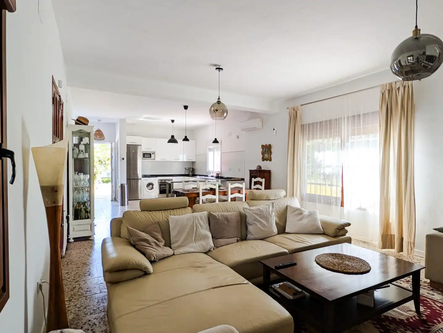 Chalet con jardín en venta en Sanlúcar la Mayor, imagen 7