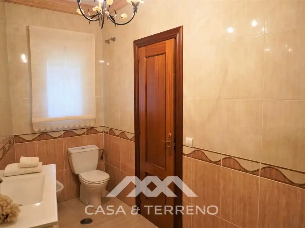 Bathroom of Houses for sale in Vélez-Málaga  with Air Conditioner, Terrace and Internet