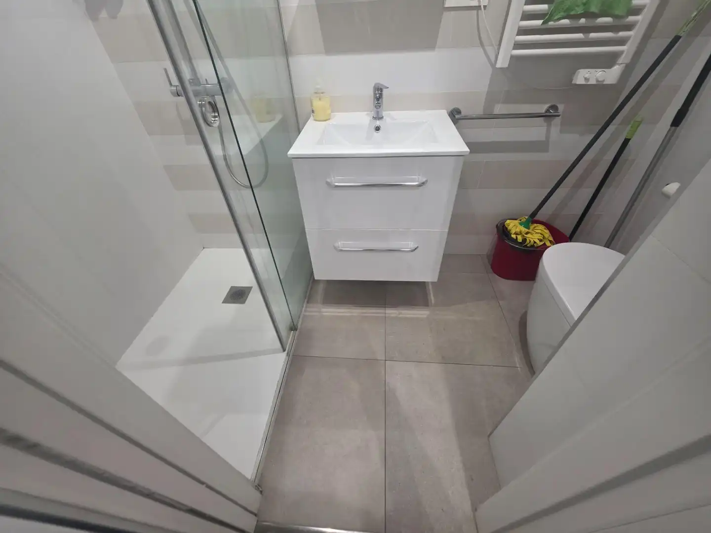 Baño de Estudio de alquiler en Ensanche - Sar