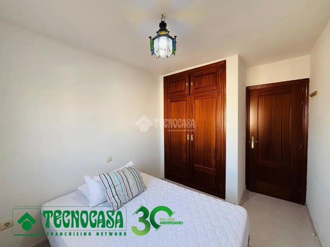 Casa aparellada amb terrassa en venda a Magán, imagen 18