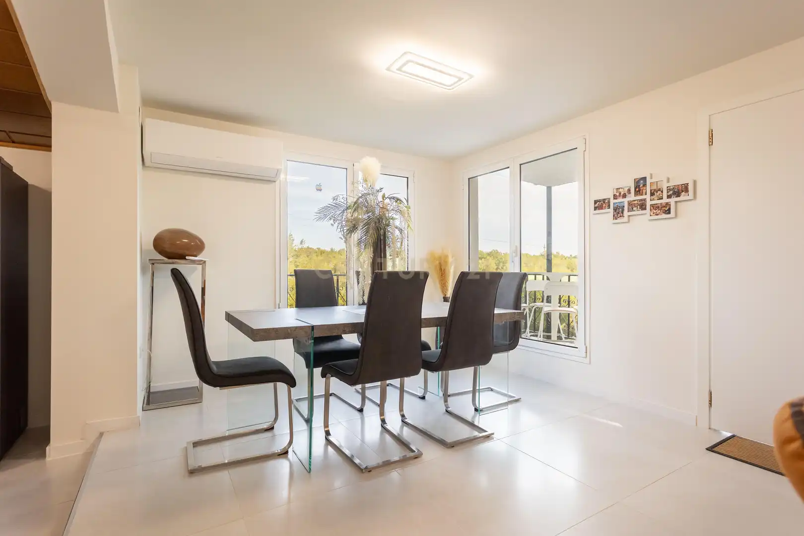 Villa con terrazza in vendita a REINES, imagen 9