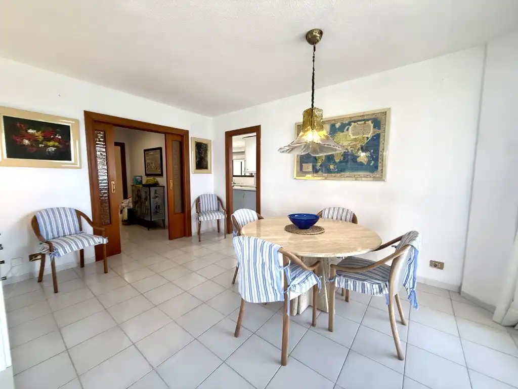Apartament de lloguer a Avenida Ferrandis Salvador, Heliópolis