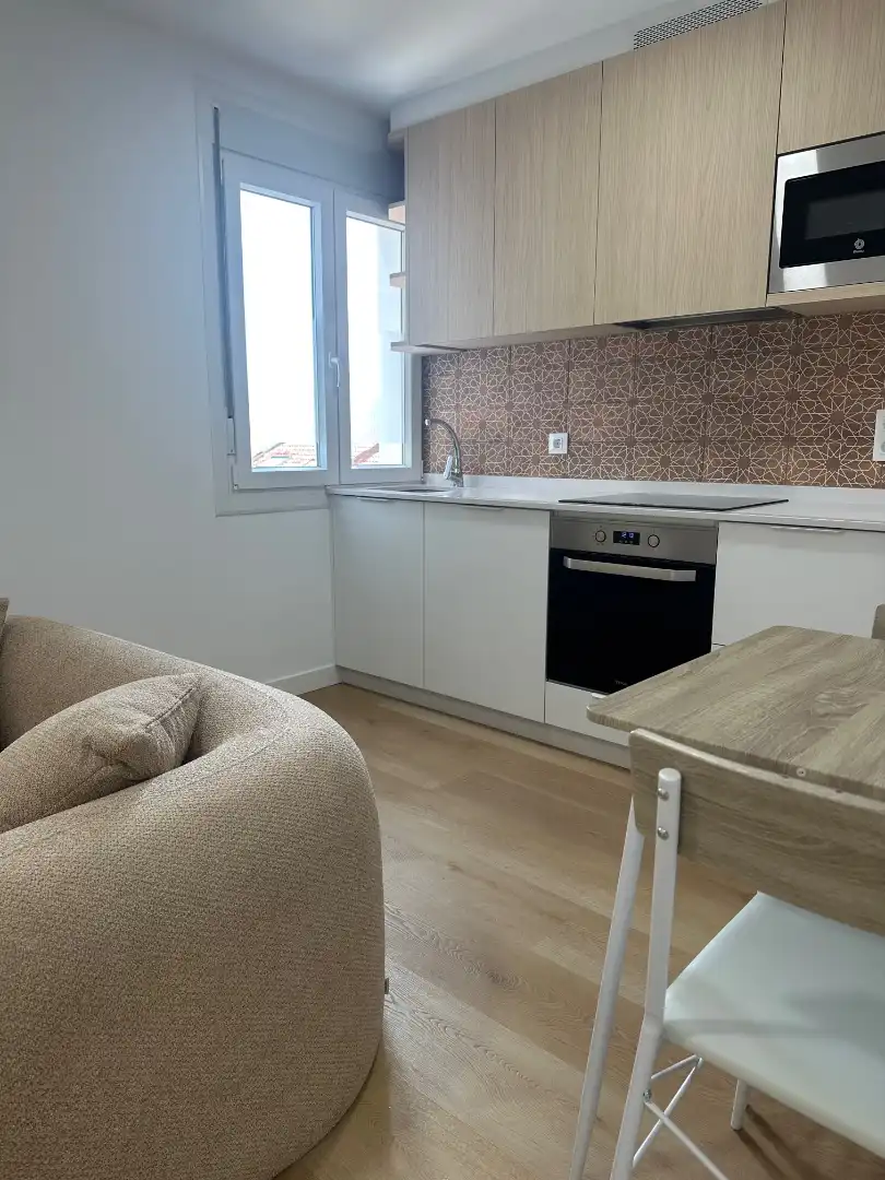 Apartament amb ascensor de lloguer a Rúa de Gómez Ulla 11, imagen 9