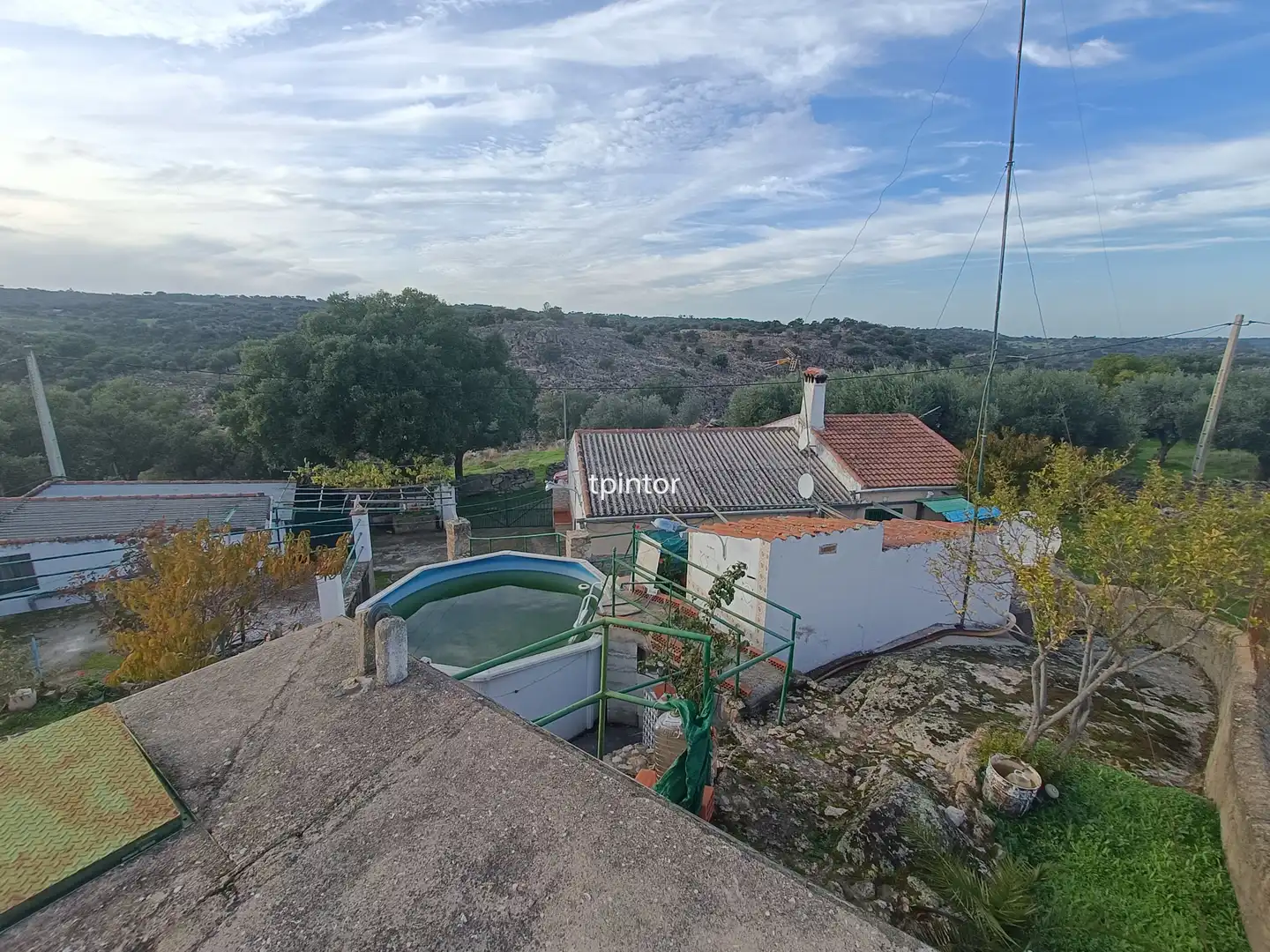 Houses for sale in Valencia de Alcántara  with Terrace, Swimming Pool and Furnished