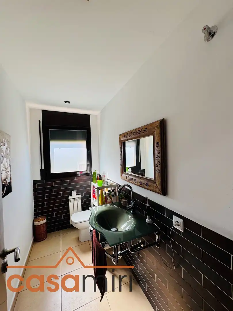 Baño de Casa o chalet en venta en Sant Cebrià de Vallalta con Aire acondicionado, Calefacción y Jardín privado