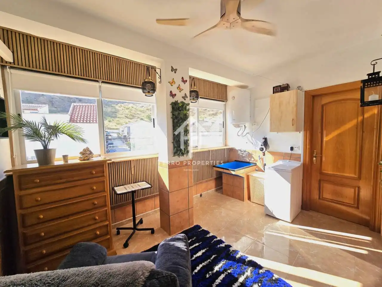 Exterior view of Flat for sale in Loja  with Air Conditioner, Heating and Furnished