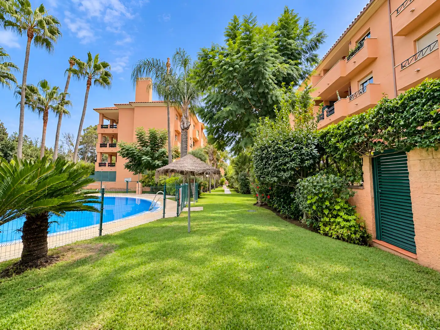 Apartment with terrace for sale in Elviria - Cabopino, imagen 8