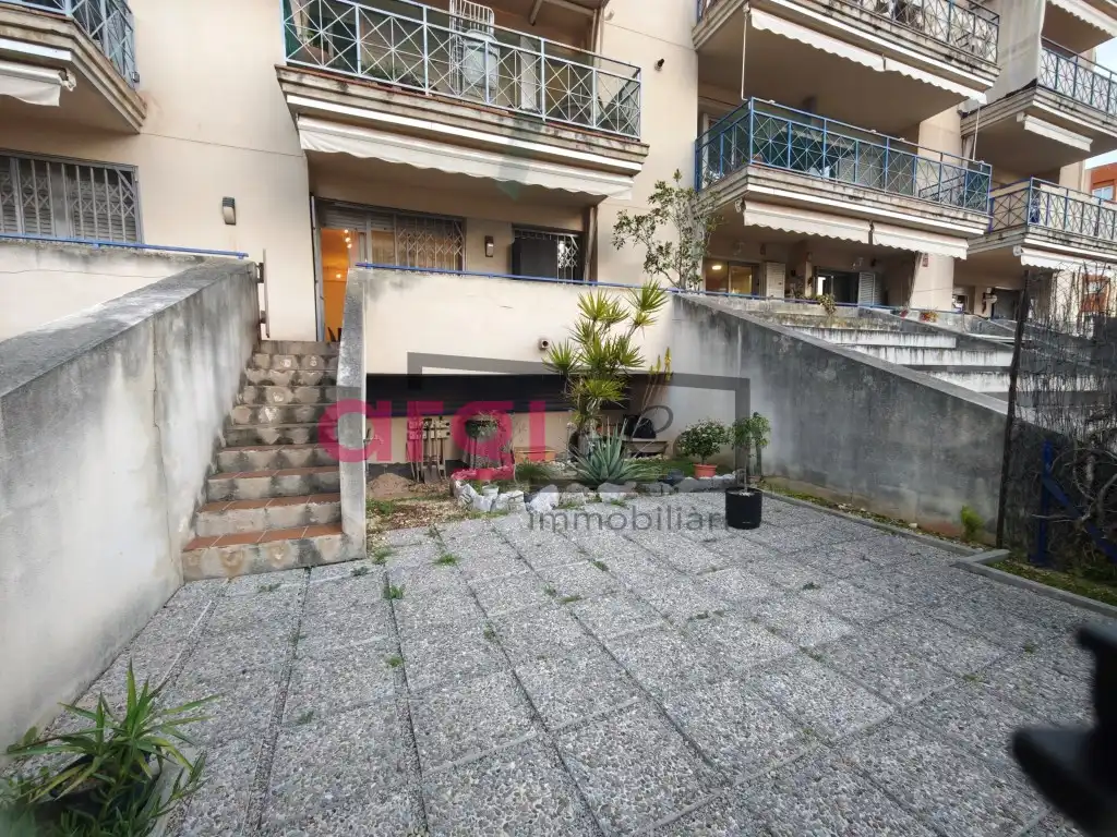 Vista exterior de Pis en venda en Sitges amb Aire condicionat i Terrassa