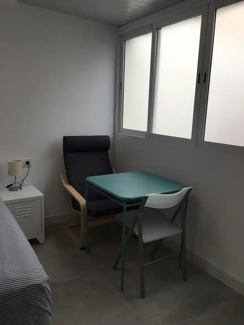 Habitación de Piso para compartir en Valencia con Aire acondicionado, Calefacción y Lavadora