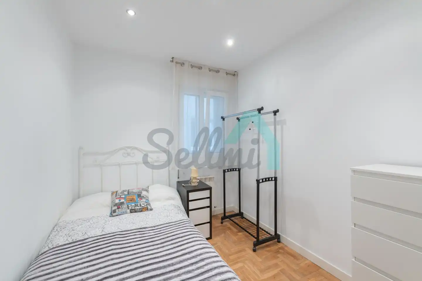 Flat for rent in Pablo Iglesias, Barrio del Centro